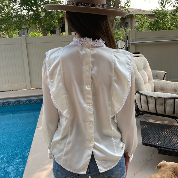 Vintage Satin and Lace Prairie-Style Cream Blouse - Picture 2 of 6